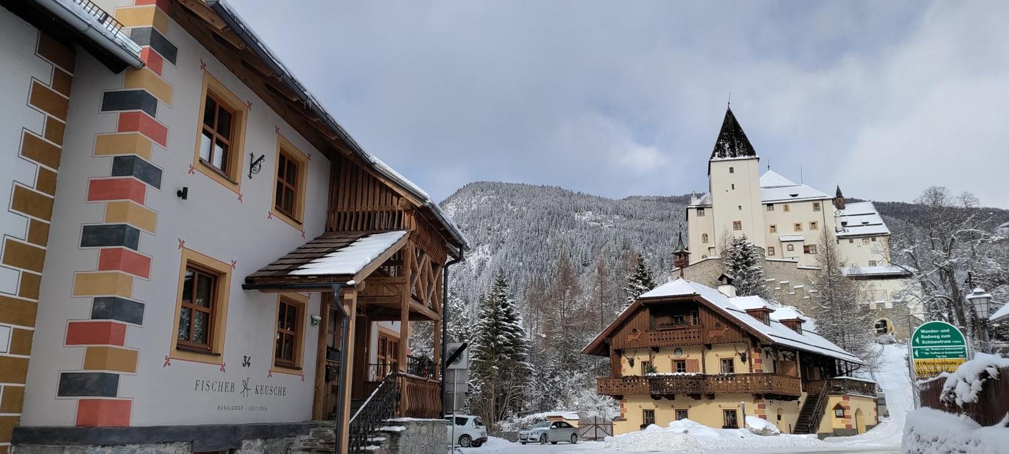 Burglodge Fischerkeusche Mauterndorf  Eksteriør billede
