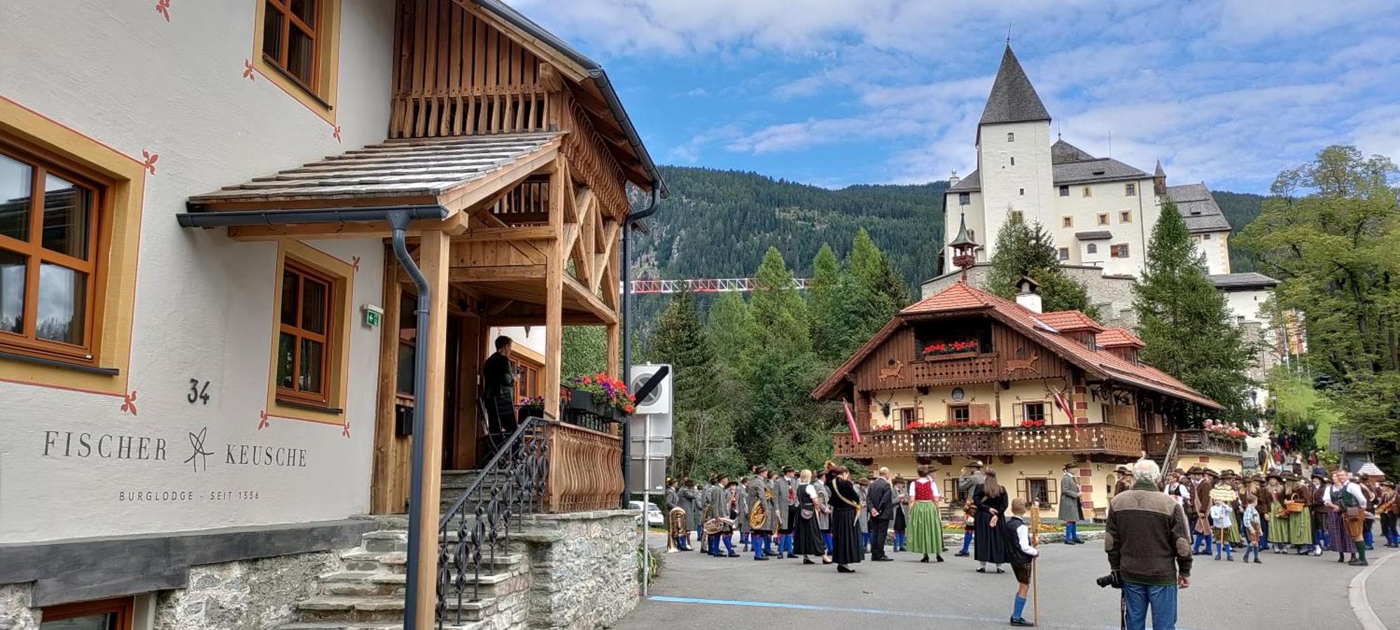 Burglodge Fischerkeusche Mauterndorf  Eksteriør billede